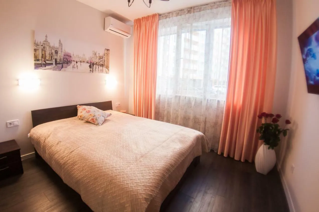 Nivki-Park Inn Kyiv Apartment